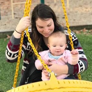 Meet your Posher, Lauren